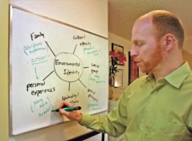 Dr. Thomas Doherty maps out the influences on an individual’s environmental identity. His “ecopsychological” practice focuses on helping clients visualize — and realize — lifestyle changes. 